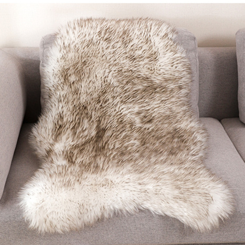 นุ่มขนสัตว์ประดิษฐ์ Sheepskin  - Cow Mat Rubber บทวิจารณ์และราคา